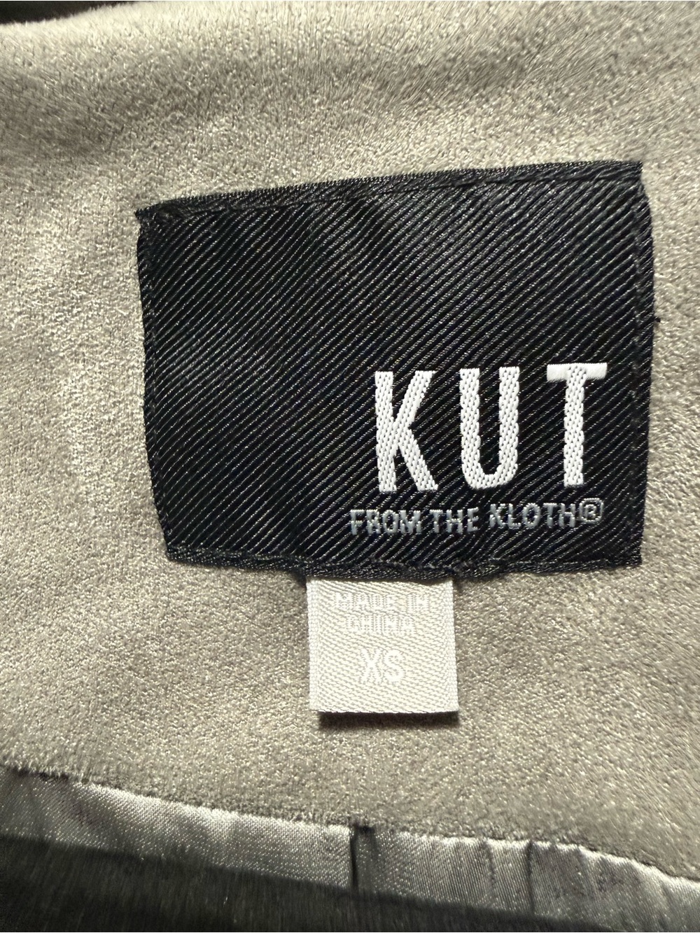 KUT from the Kloth Light Gray Faux Suede Quilted Cropped Jacket *FREE SHIPPING* - Picture 3 of 4